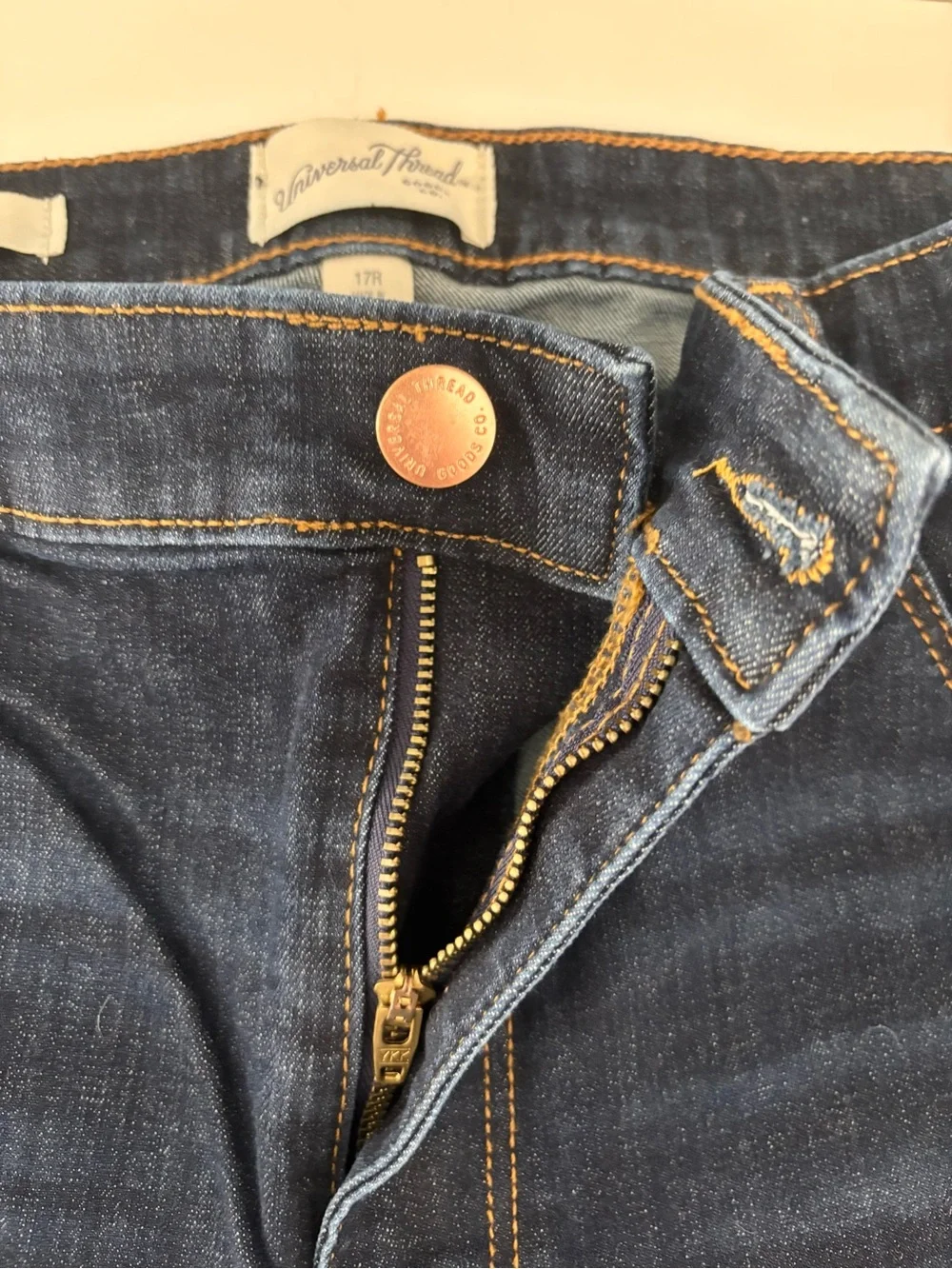 UNIVERSAL THREAD High Rise Skinny Jeans Sz 17 R Dark Wash